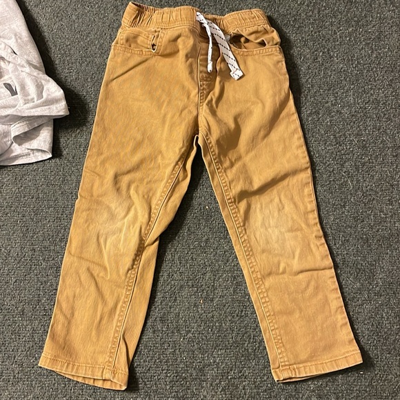 Boys 4T bundle - Picture 2 of 10